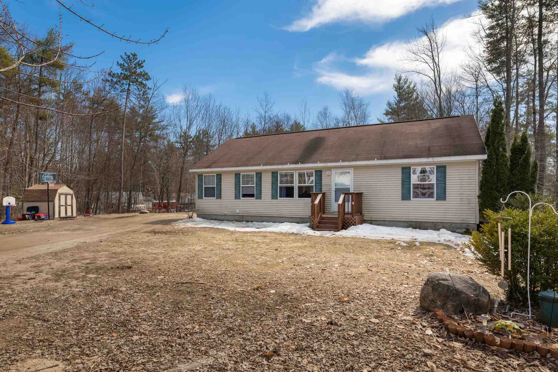 18 Pine Road Middleton NH 03887