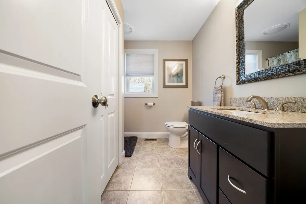 30 Emerson Road Windham NH 03087