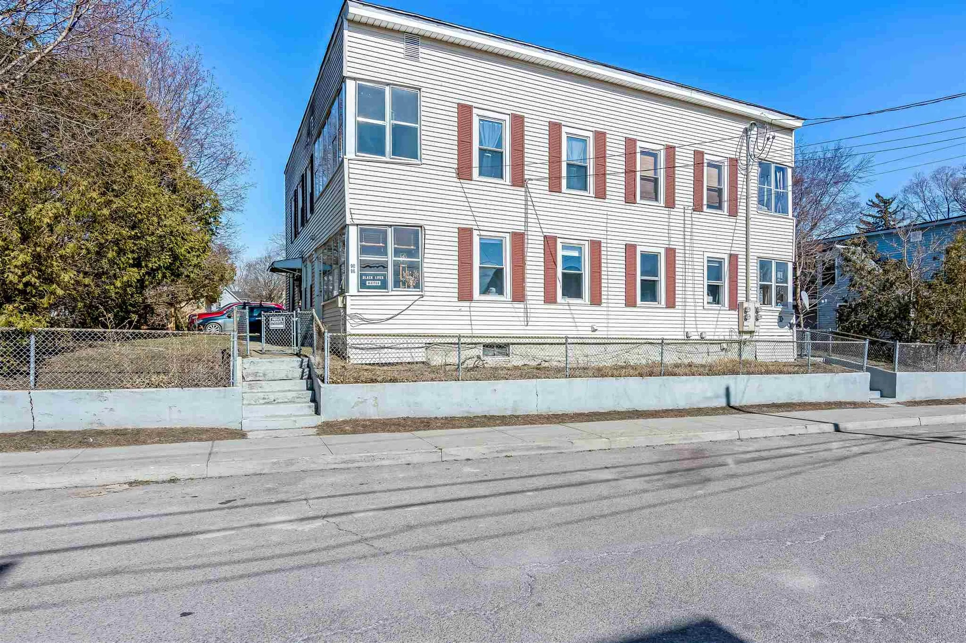 9 West Street Winooski VT 05404