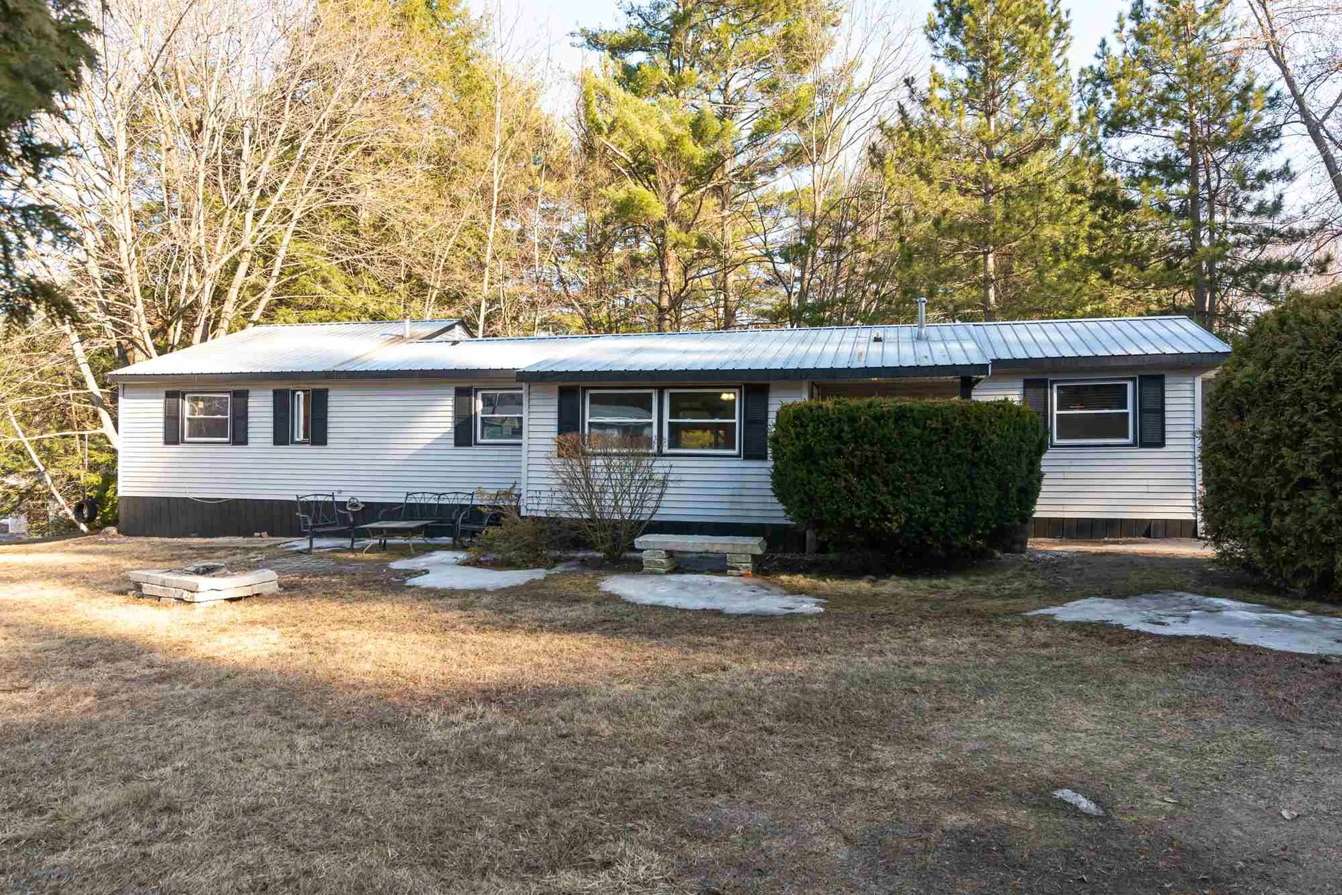1 Kirkwood Road Hooksett NH 03106