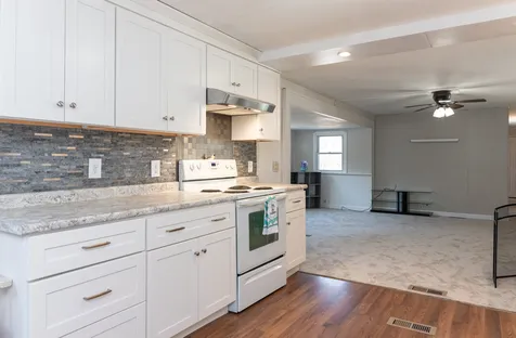 1 Kirkwood Road Hooksett NH 03106