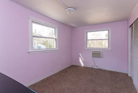 1 Kirkwood Road Hooksett NH 03106