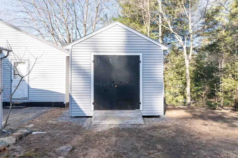 1 Kirkwood Road Hooksett NH 03106