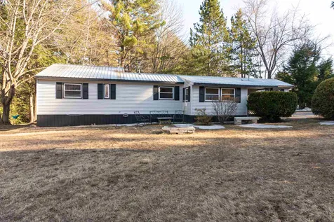1 Kirkwood Road Hooksett NH 03106