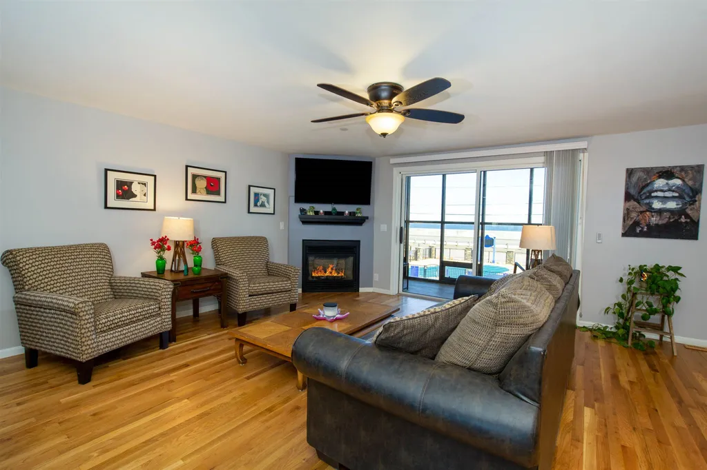 581 Ocean Boulevard Hampton NH 03842