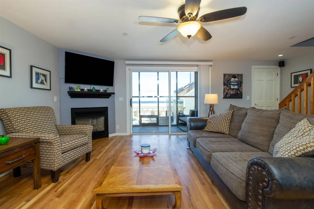 581 Ocean Boulevard Hampton NH 03842