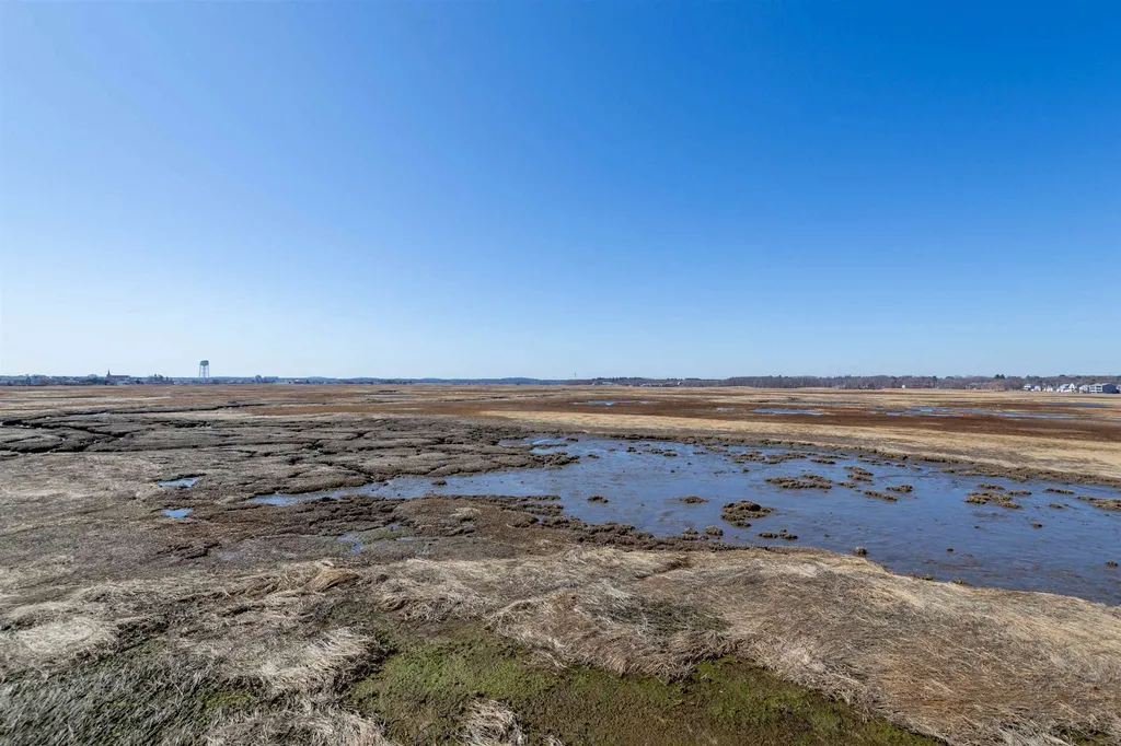 581 Ocean Boulevard Hampton NH 03842