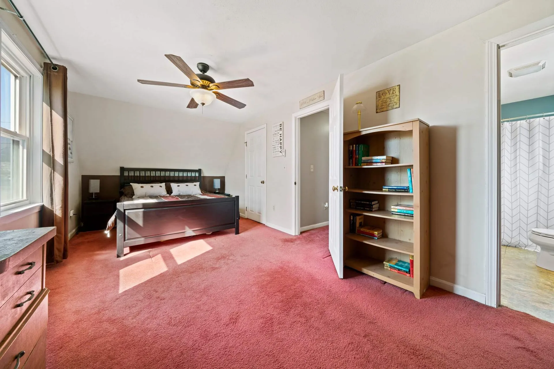 241 Pinebrook Place Manchester NH 03109