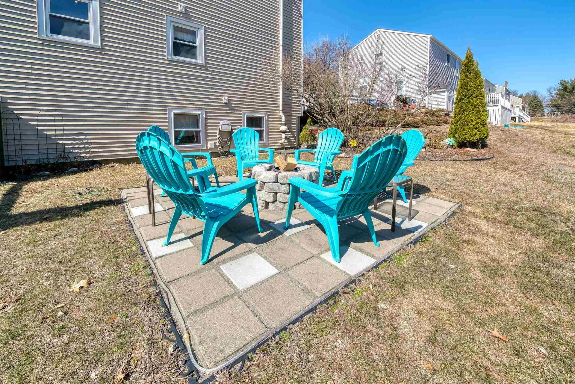 241 Pinebrook Place Manchester NH 03109