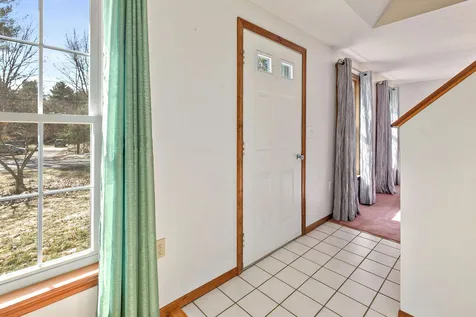 29 Chase Brook Circle Litchfield NH 03052