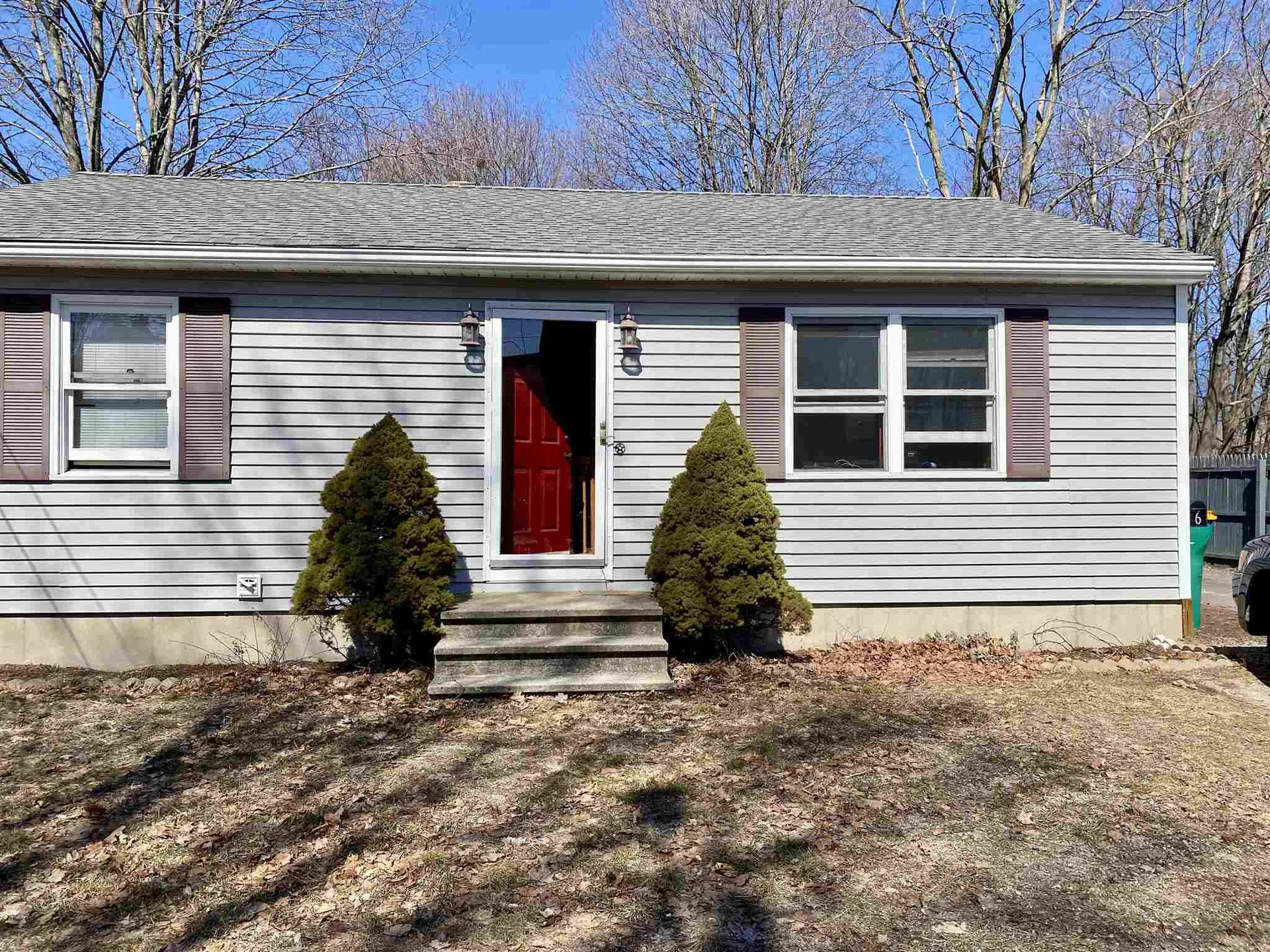 6 Bradley Court Rochester NH 03867