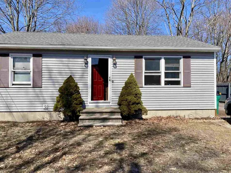 6 Bradley Court Rochester NH 03867