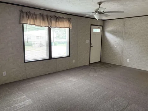 10 Fernald Lane Rochester NH 03867
