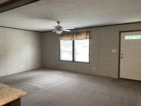 10 Fernald Lane Rochester NH 03867