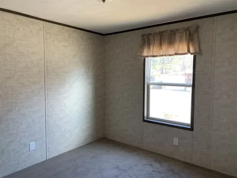 10 Fernald Lane Rochester NH 03867