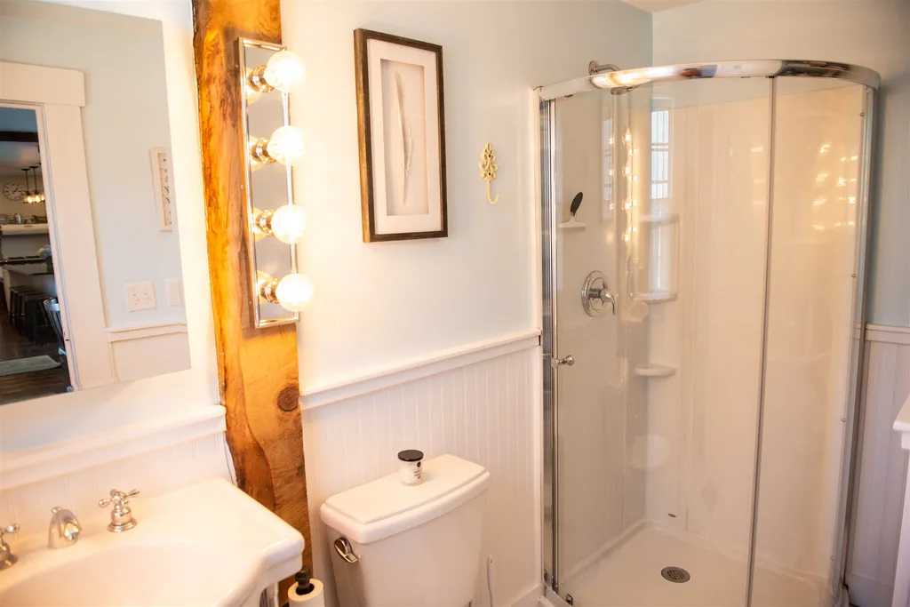 82 Green Street Northwood NH 03261