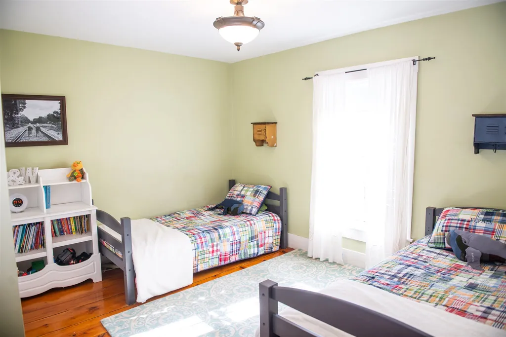 82 Green Street Northwood NH 03261