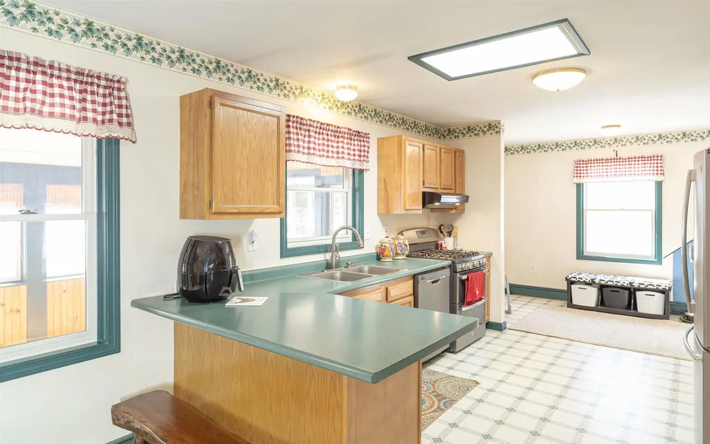 253 Sam Putnam Road Charlestown NH 03603