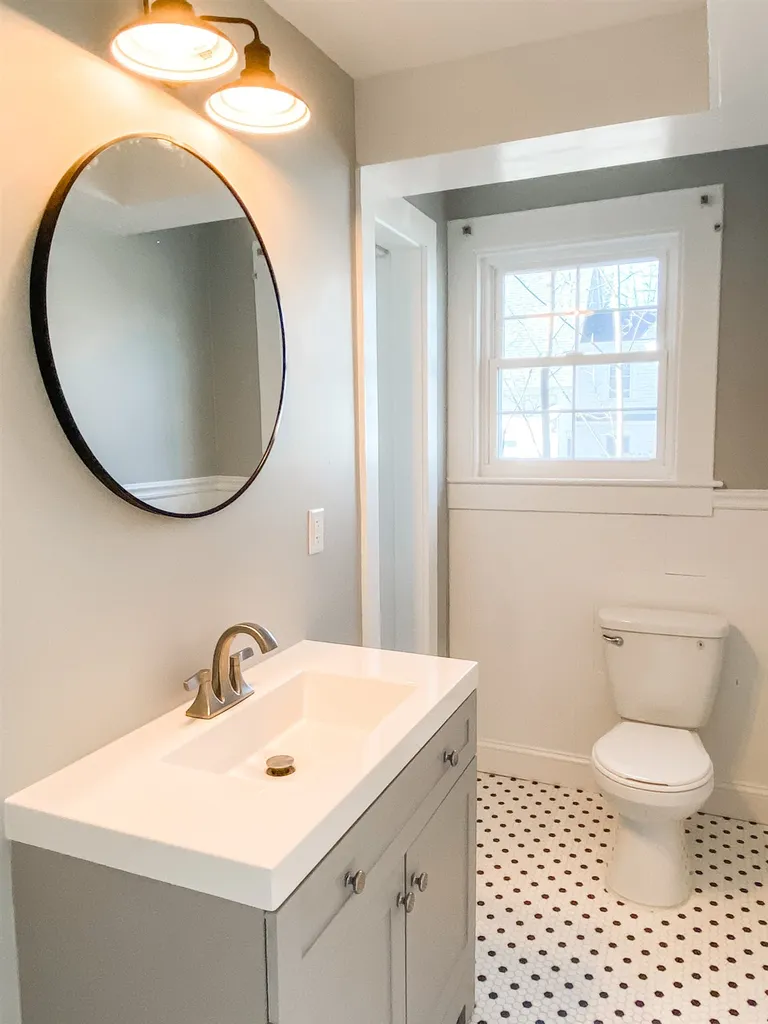 117 Maple Street Hopkinton NH 03229