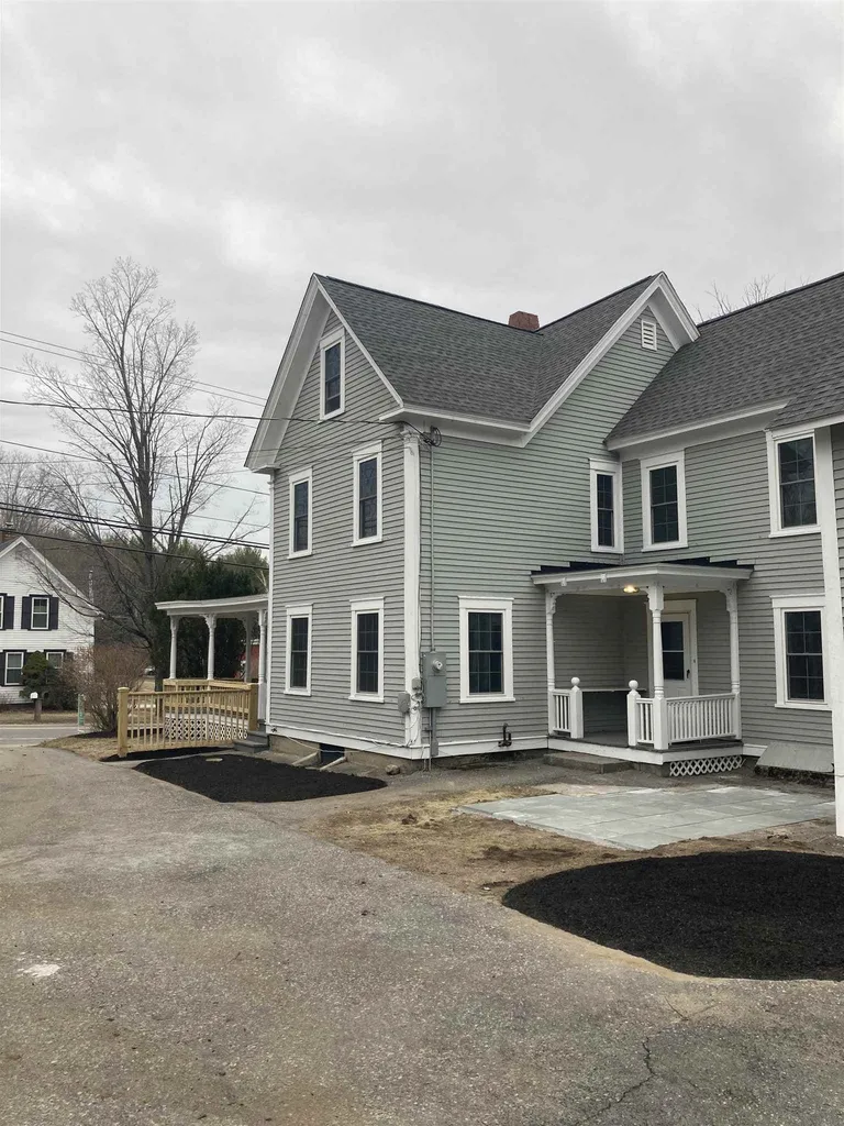 117 Maple Street Hopkinton NH 03229
