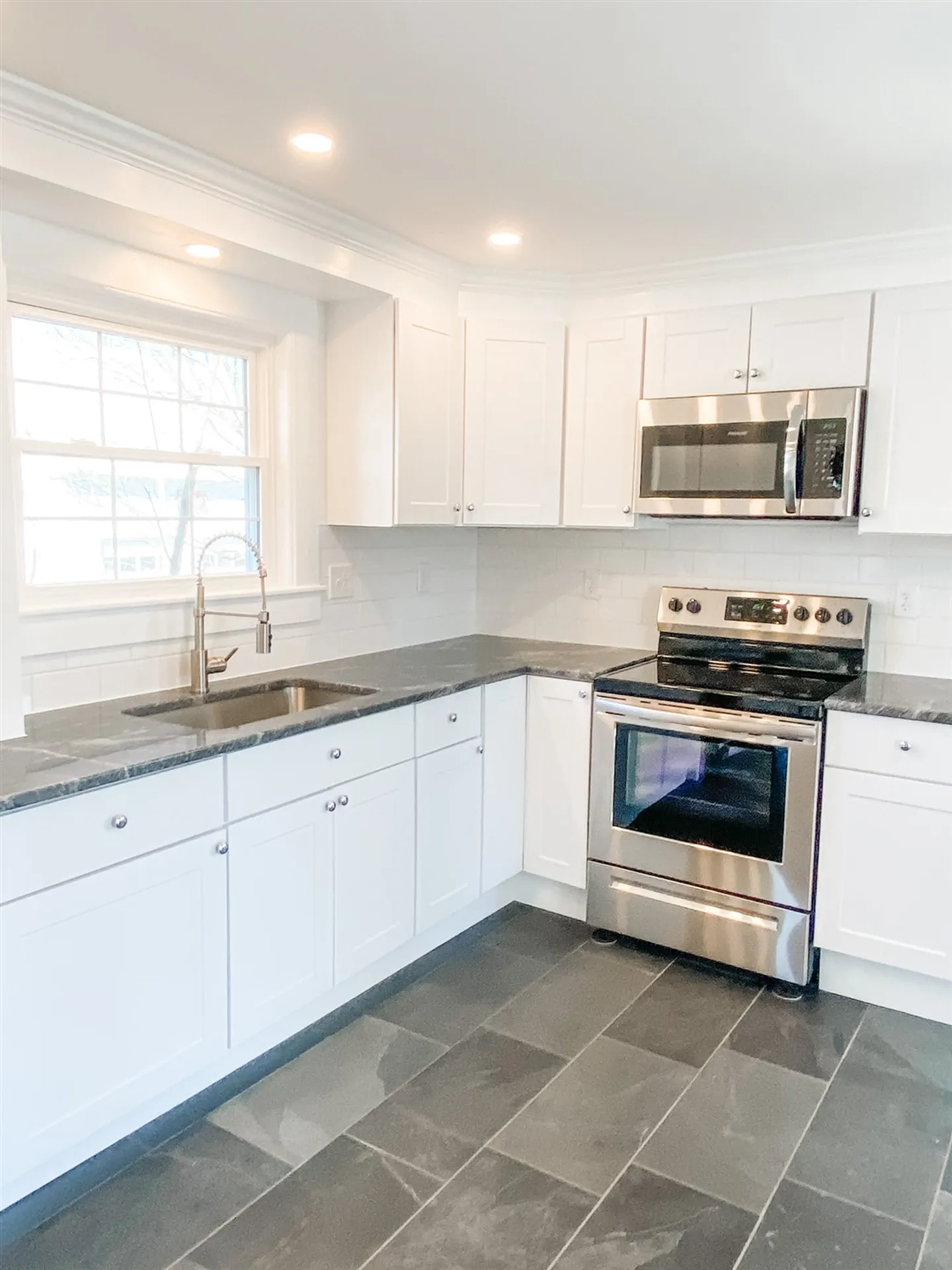 117 Maple Street Hopkinton NH 03229
