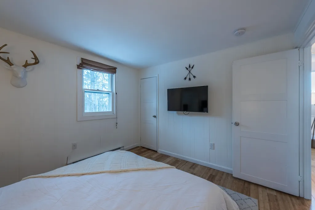 15 Hilltop Drive Newbury NH 03255
