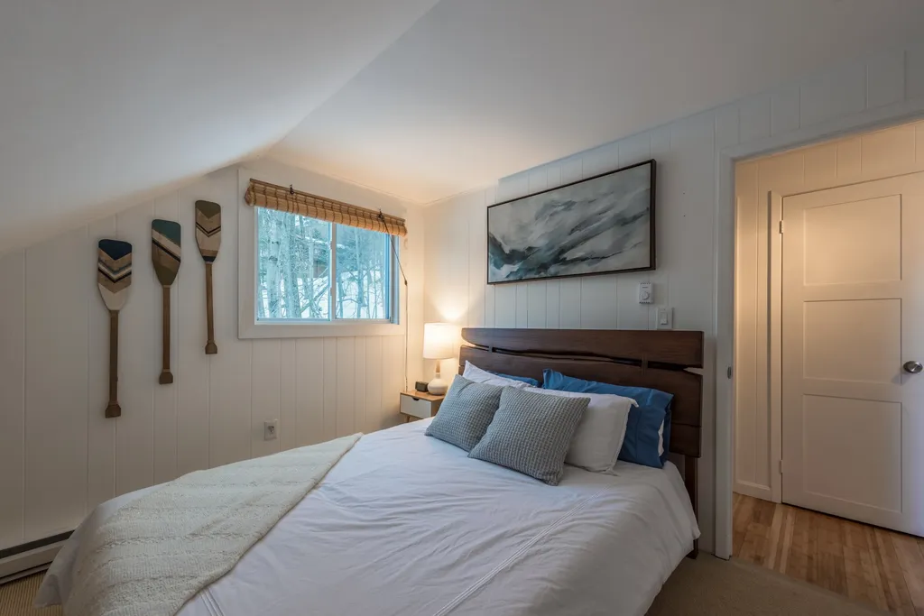 15 Hilltop Drive Newbury NH 03255