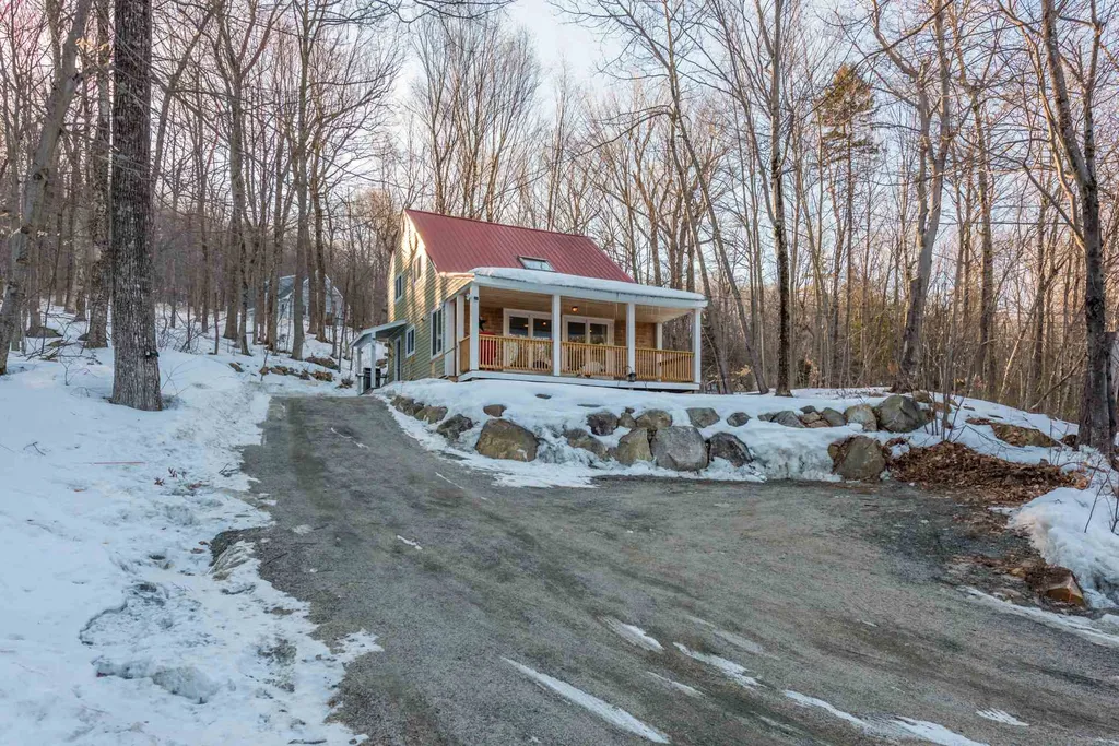 15 Hilltop Drive Newbury NH 03255