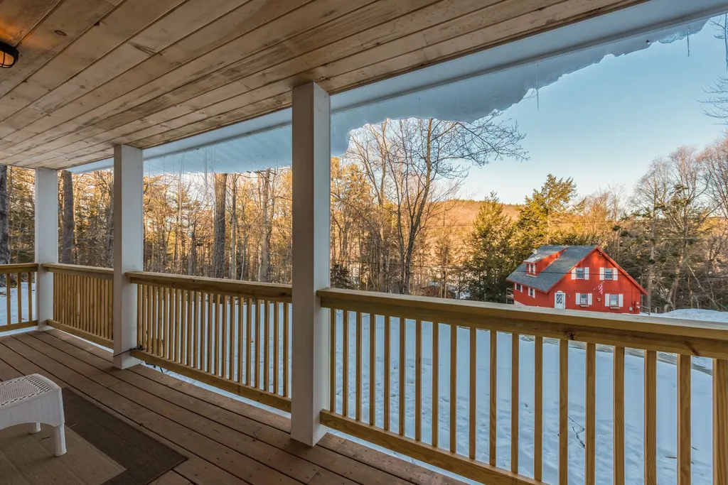 15 Hilltop Drive Newbury NH 03255