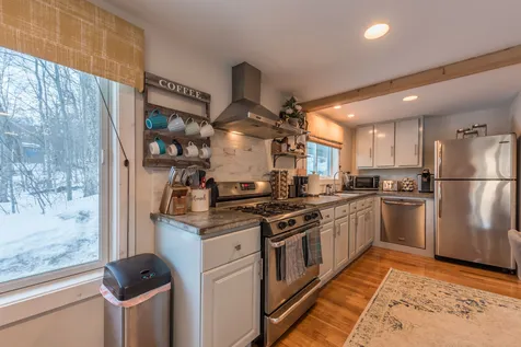 15 Hilltop Drive Newbury NH 03255