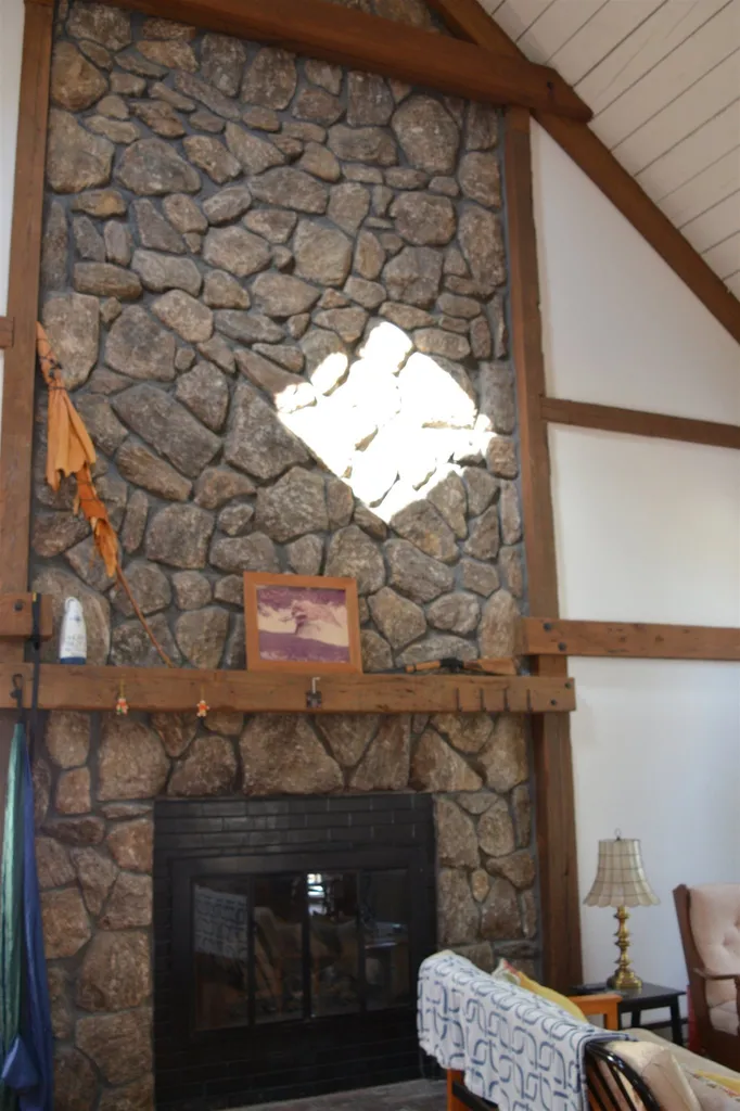 7 Pioneer Point Grantham NH 03753