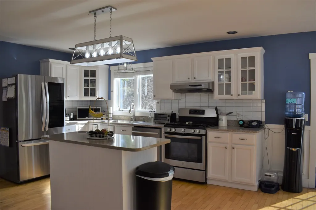 563 Wild Apple Road New Haven VT 05472
