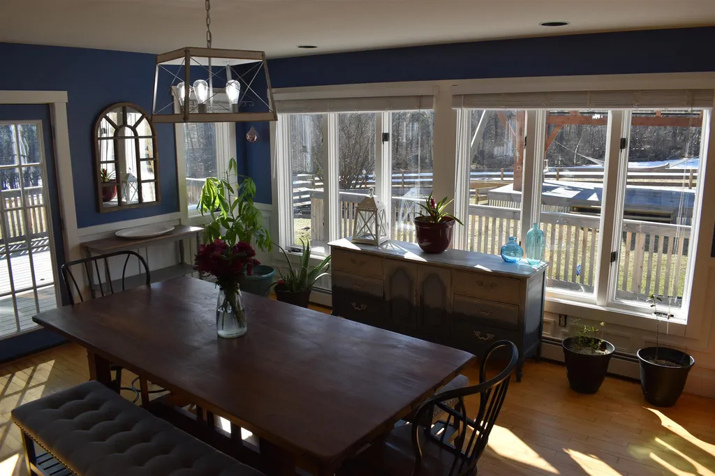 563 Wild Apple Road New Haven VT 05472