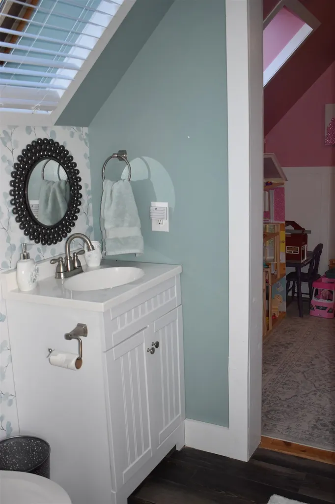 563 Wild Apple Road New Haven VT 05472
