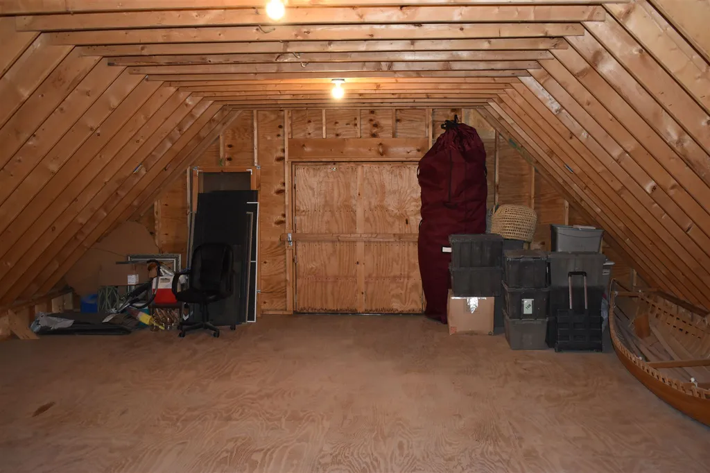 563 Wild Apple Road New Haven VT 05472