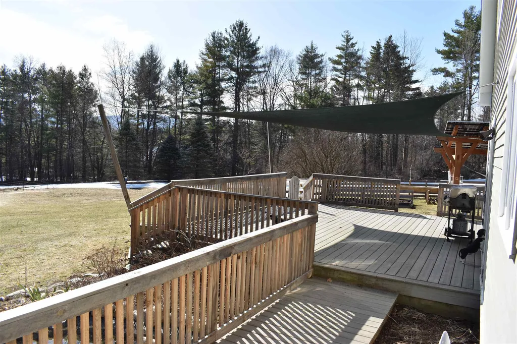 563 Wild Apple Road New Haven VT 05472