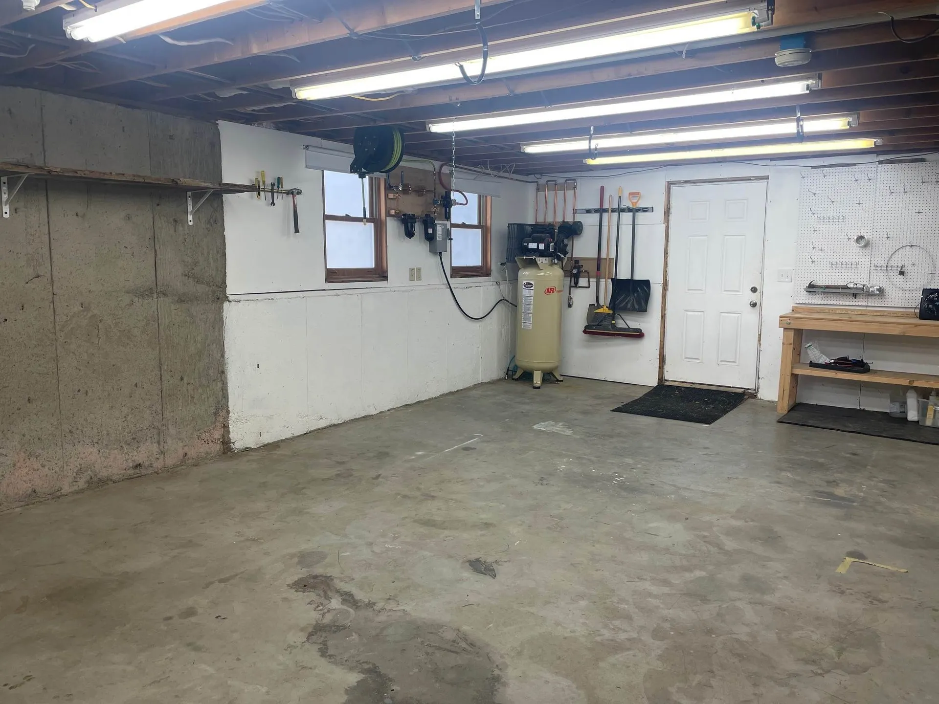 28 Hough Street Lebanon NH 03766
