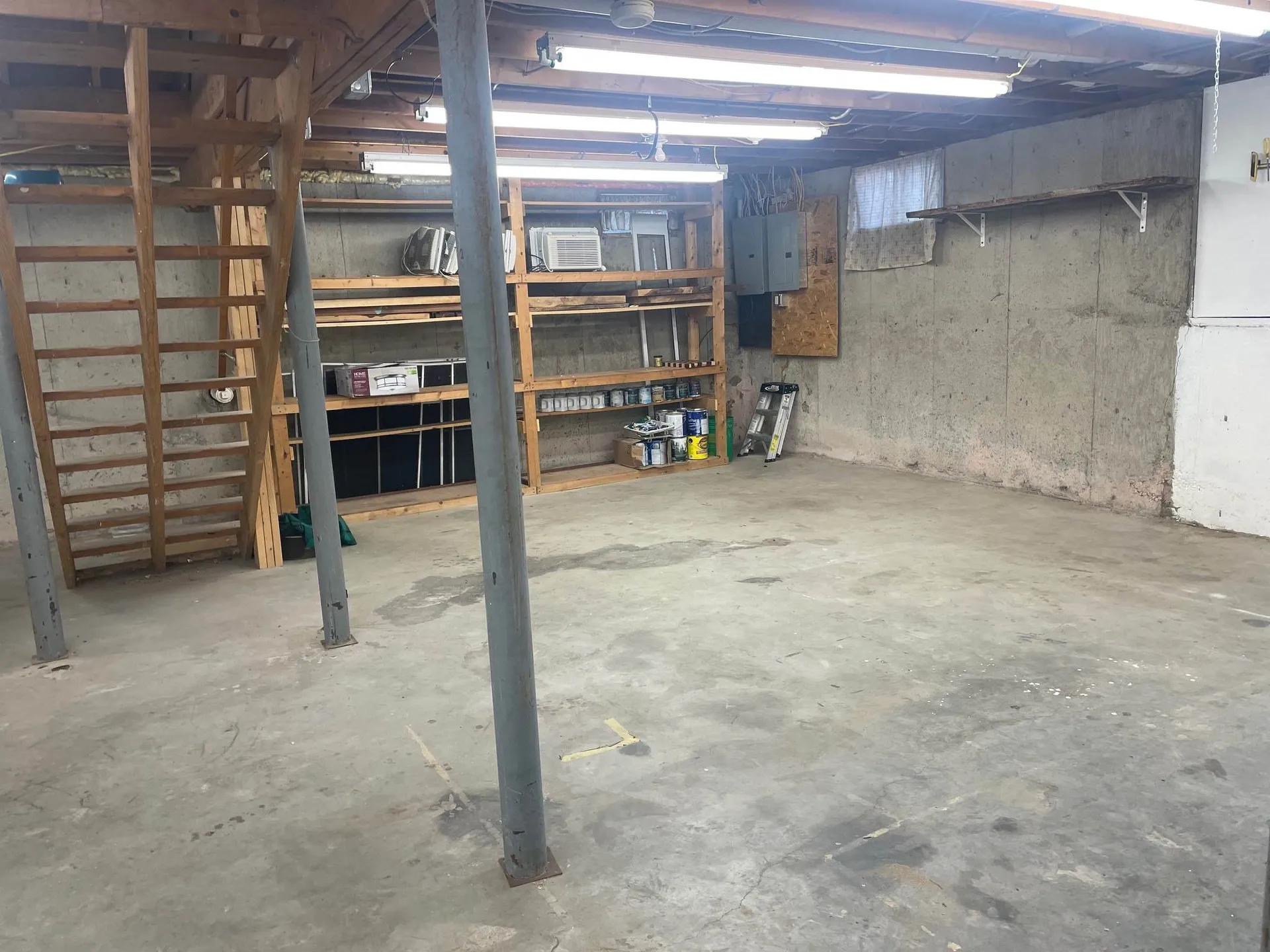 28 Hough Street Lebanon NH 03766