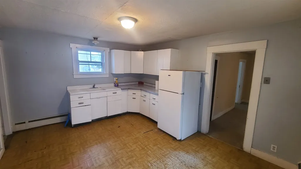 85 Pearl Street Claremont NH 03743