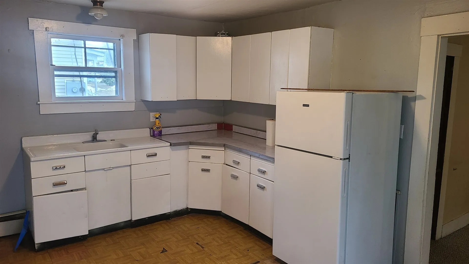 85 Pearl Street Claremont NH 03743