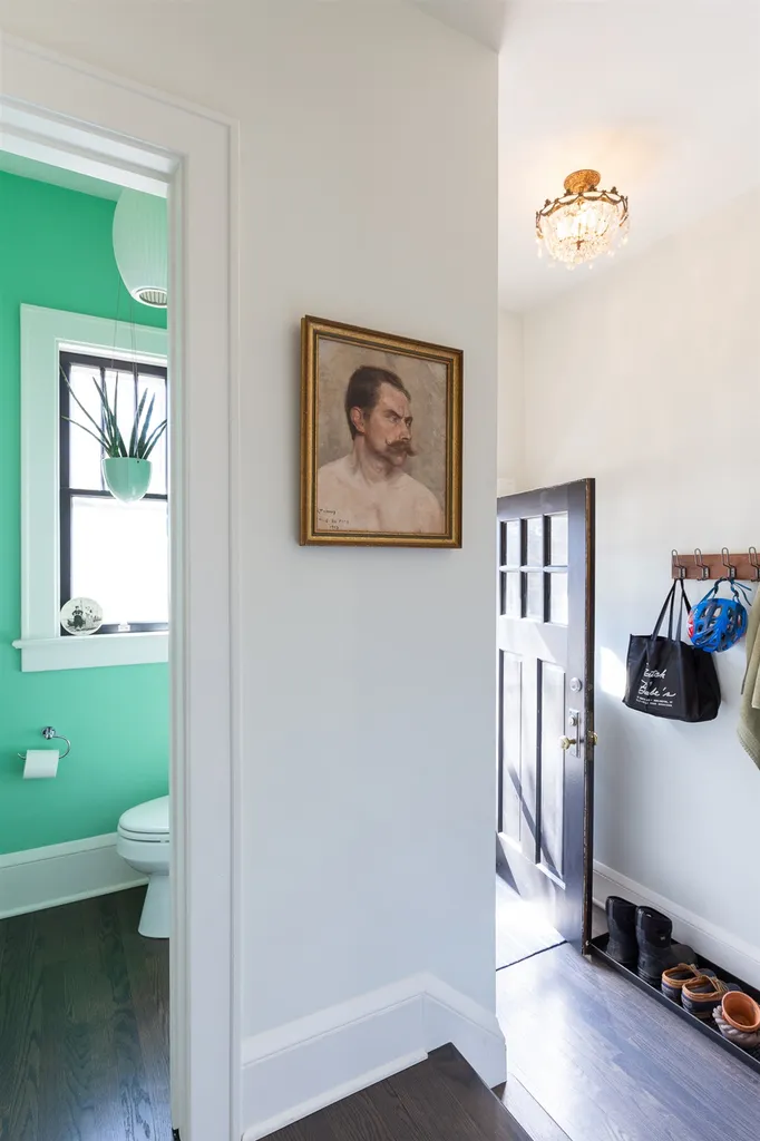 137 Ledge Road Burlington VT 05401