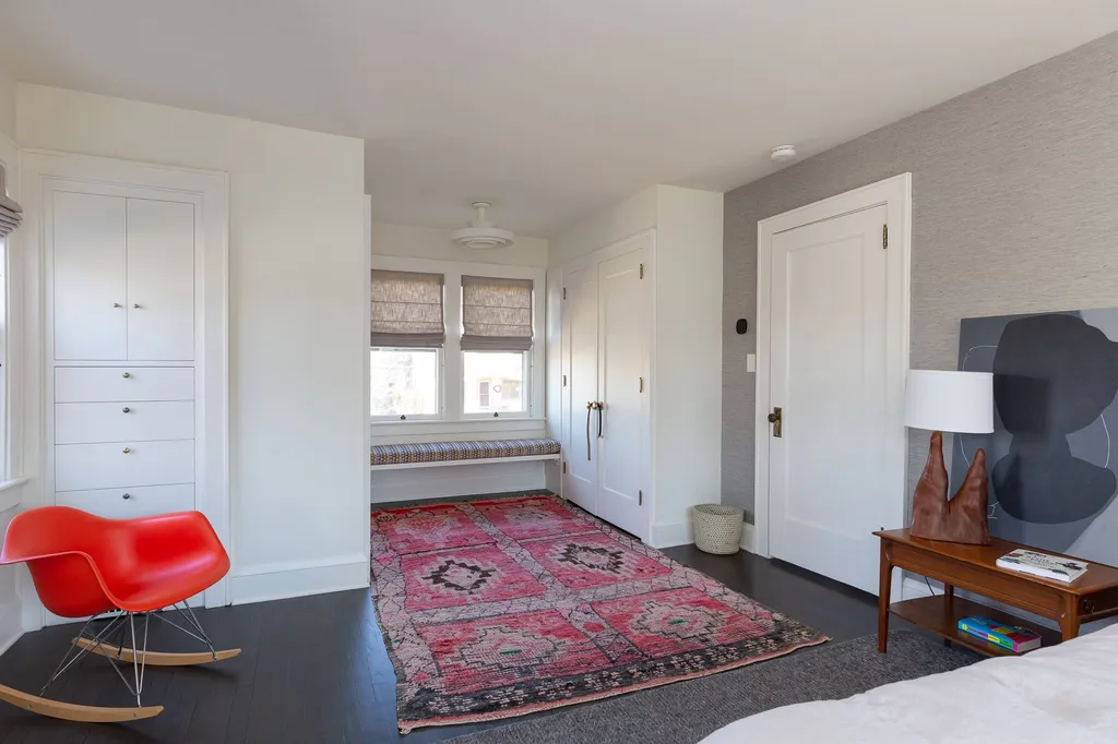 137 Ledge Road Burlington VT 05401