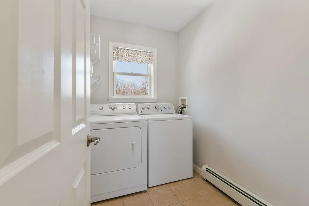 182 Old Winslow Road Wilmot NH 03287
