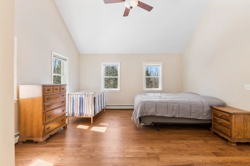 182 Old Winslow Road Wilmot NH 03287