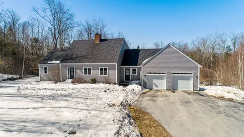 182 Old Winslow Road Wilmot NH 03287