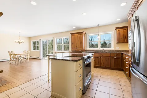 182 Old Winslow Road Wilmot NH 03287