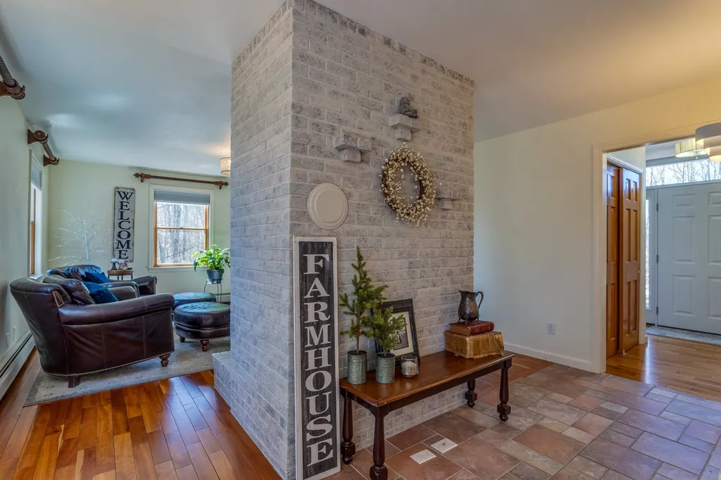 26 Sierra Ridge Road Eliot ME 03903