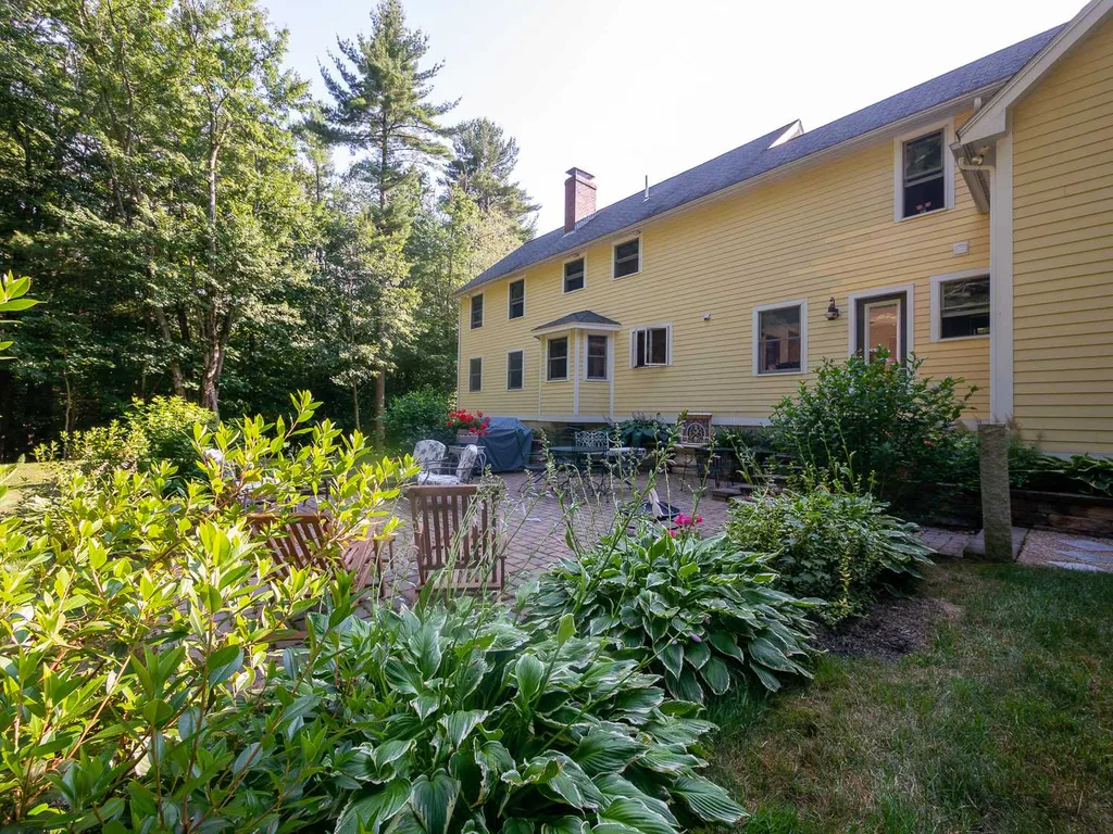 26 Sierra Ridge Road Eliot ME 03903