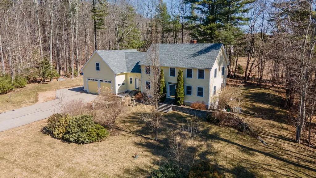 26 Sierra Ridge Road Eliot ME 03903