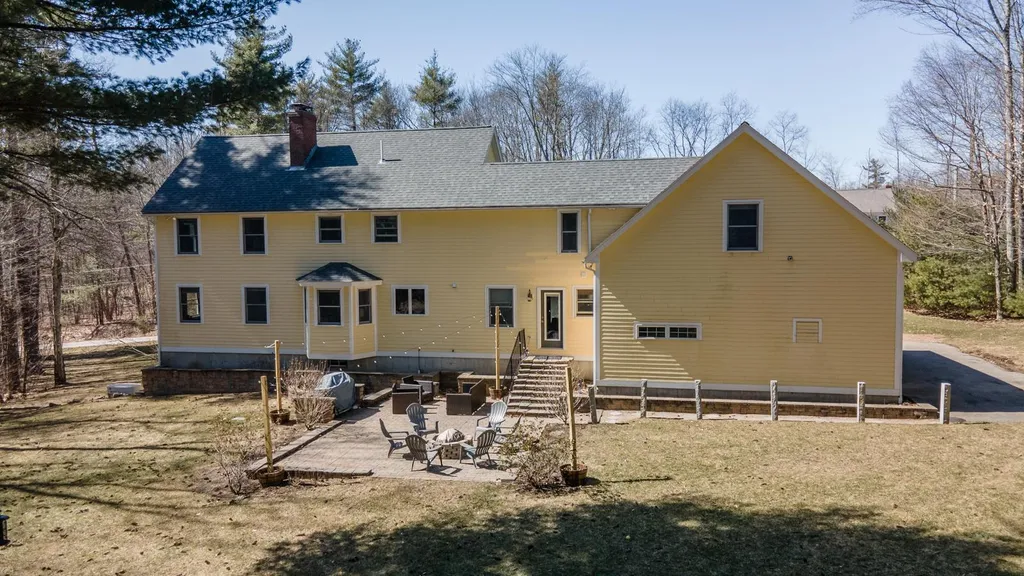 26 Sierra Ridge Road Eliot ME 03903